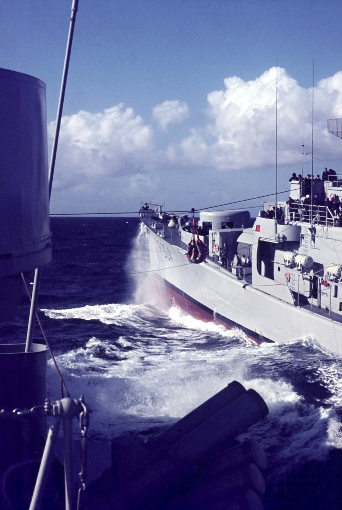 marine navy hdr fregat onderzeeer koopvaardij schip schepen defensie zeemacht vloot armada navo oorlog